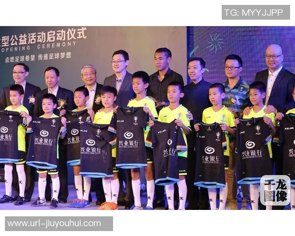 成都足球培训班助力青少年成长打造未来足球之星的摇篮